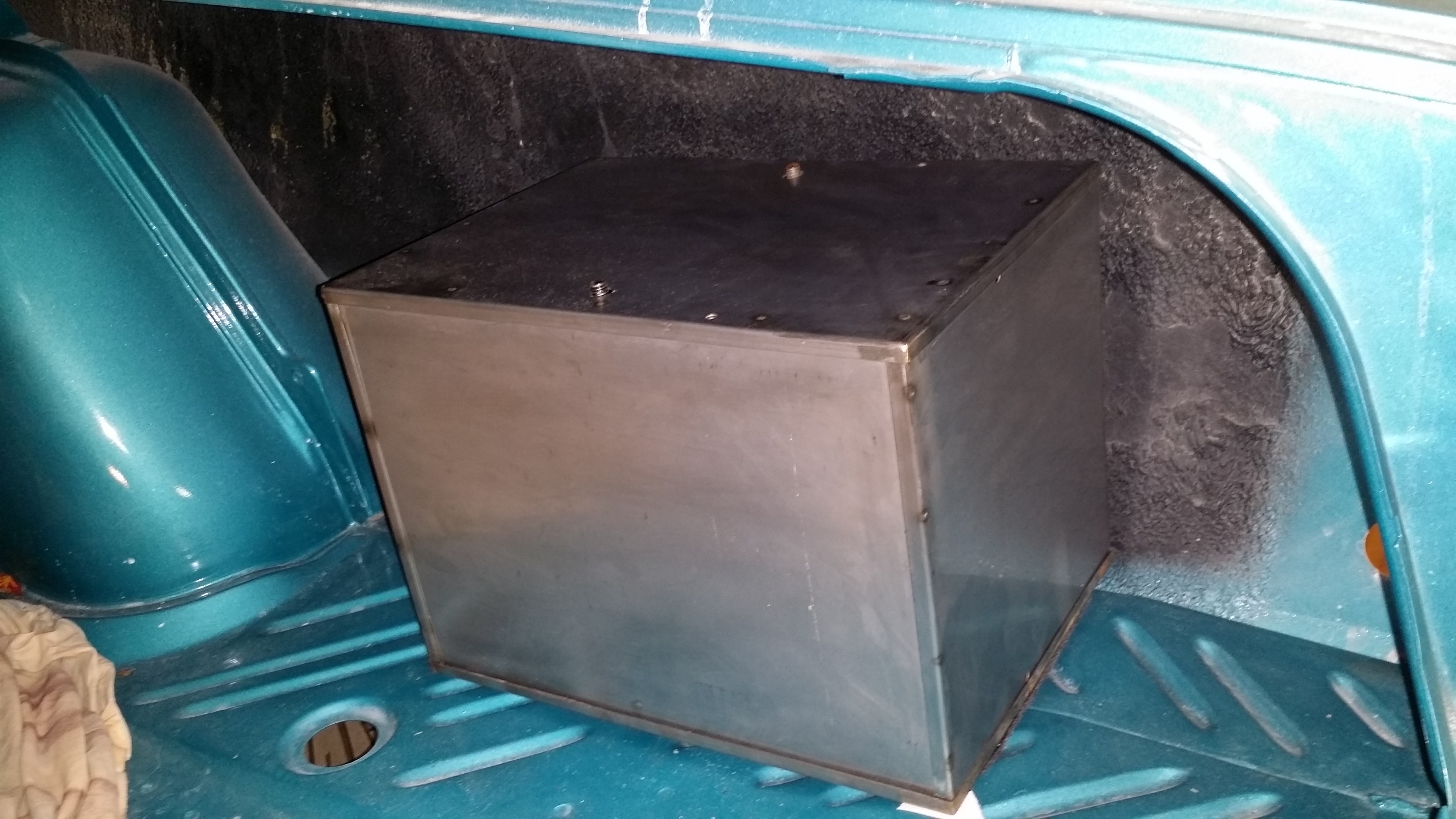 Attached picture Battery Box.jpg